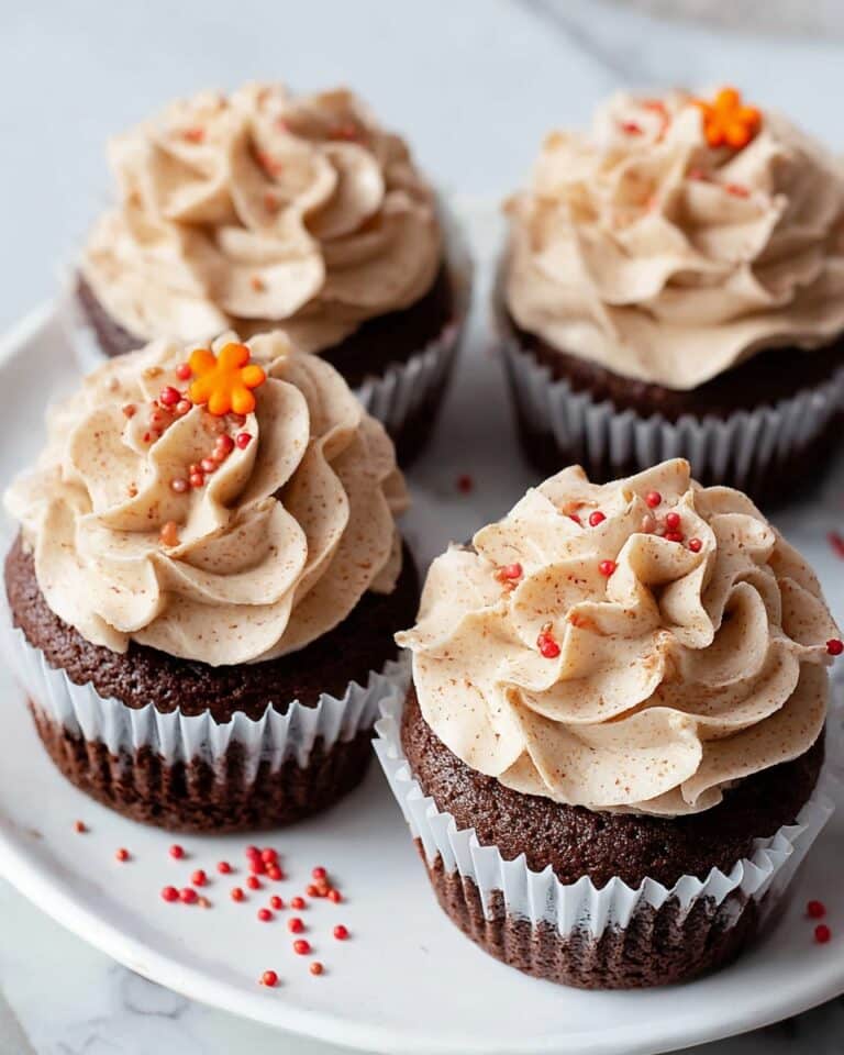 Gingerbread Cupcakes with Cinnamon Vanilla Buttercream Frosting Recipe